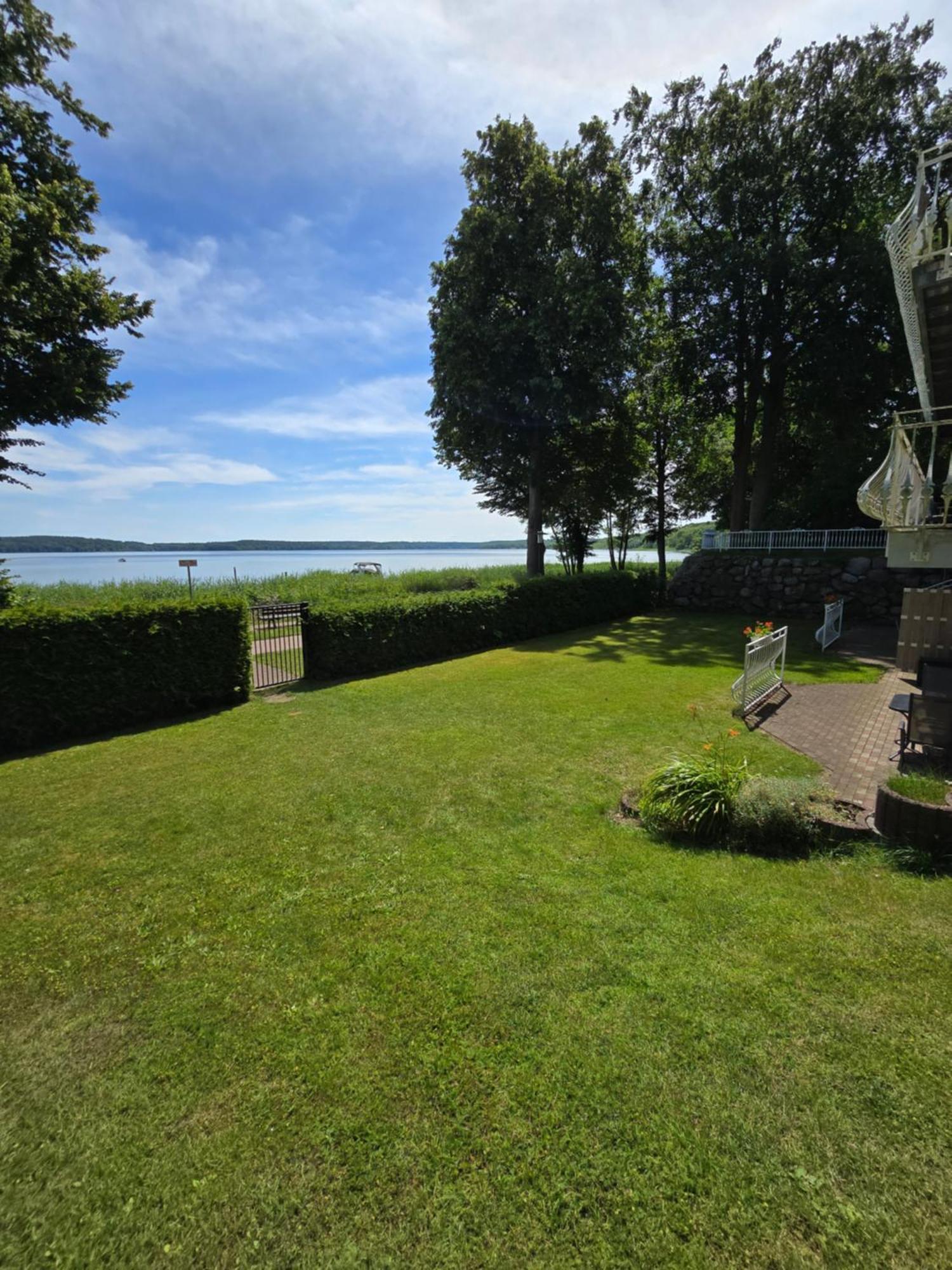 Villa Seeschwalbe Plau Плау ам Зее Стая снимка